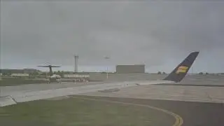 Taxi at YVR - Icelandair Virtual [TEST FLIGHT] (FF767)
