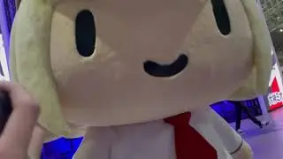 POV: Smol Ame Noticed You At HoloEXPO