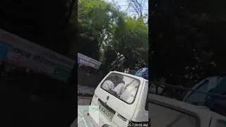 Kya yeh school van safe hai? 😟 Bachche life risk par, insurance khatam 2021 mein!#school #safety