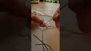 embroidery french knot in slow-mo 🧵🌼 #embroidery #howto #diy #frenchknot #cottagecore #sewing #cute