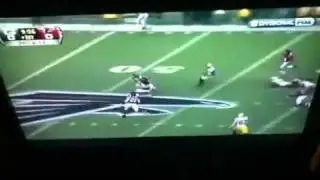 Greg Jennings is a Human despite...HIS BROKEN LEG!!!