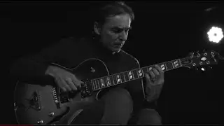 How insensitive (A.C Jobim / Arrangements par Cyril Achard).