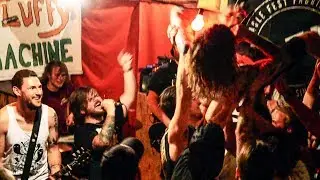 FLUFFY MACHINE - I DON'T MIND (EUROPE TOUR VIDEO)