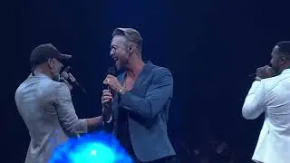Trailer theatertour 'Story of Boybands' - Charly Luske