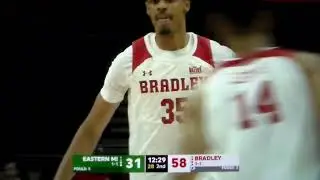 Bradley's Darius Howard dunks vs. Eastern Michigan