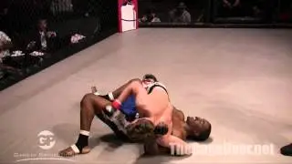 Cage Combat 8   Neal Vs Moriera
