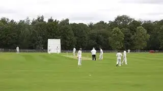 Matthew Hayden and Sam Frost batting for Hampton Cricket Club