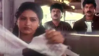 Raasi Reject Jagapathi Babu Help || Swapna Lokam Movie Scenes || Sudhakar || Cine Square