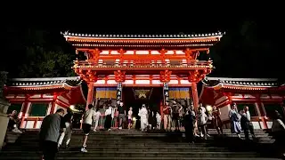 [4K] Yasaka Shrine (八坂神社) in Gion (祇園) of Kyoto | Nighttime Virtual Walkthrough | #gion #yasaka