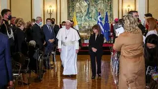 Pope Francis hits out at EU migration divisions on visit to Greece • FRANCE 24 English