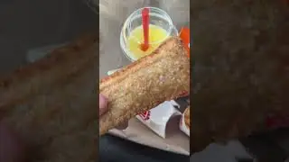Food Critic Tries Burger King's Frozen Pineapple Fanta & Apple Pie! (Fast Food Reviews)
