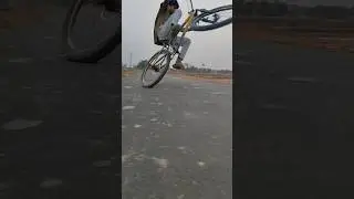 😎💥 freestyle Billi cut off MTB cycle ✅#stunt #cycle #ytshorts
