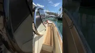 Luxury yachts: Invictus Yacht GT370 #yachttour #luxurylifestyle #yacht