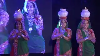 panghat gandhinagar present garba performance for shrushtirupen shansthita