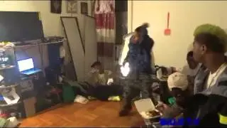 TWIST(BULLIES) VS KID STROBE