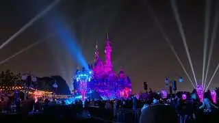 Shanghai Disneyland Nightshow #2 (@EastMoon78)