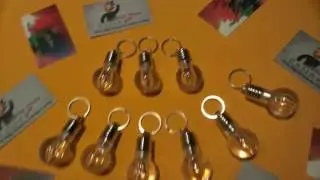 ميدالية مضيئة شكل لمبة 2016