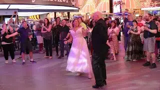 Crush - Purple Rain (Fremont Street Experience)