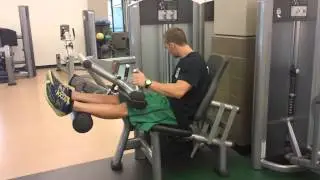 Life Fitness Seated Leg Curl