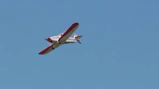 Banner Towing at St  Louis Downtown Airport