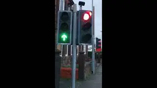 (First Traffic Light Talk Of 2026) Talk 5 Of The Siemens Pedestrian Crossing With Microsnese Heads.