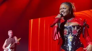 Amaarae- Jumping Ship (live) 4/2/24 Los Angeles [4K]