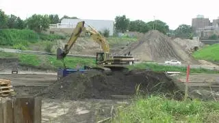 Caterpillar 345B excavator redux - Central Corridor Light Rail construction
