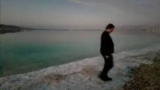 Georg Friedrich Haas - ...wie Stille brannte das Licht (for soprano and ensemble) (2009)