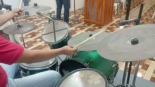 Coros pentecostales drum cam. 