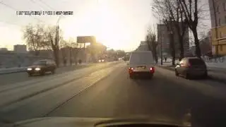 Полет и взрыв метеорита 2012DA14 Челябинск 15.02.13