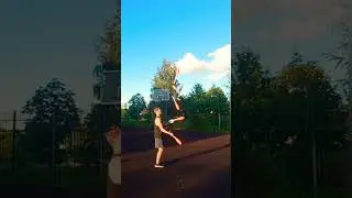 5 clubs #juggling #shorts #tricks
