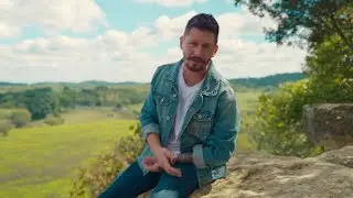 Chris Housman - Blueneck (Official Music Video)