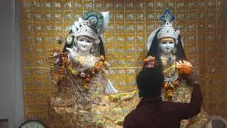 दिनांक 18/01/2026 के श्री राधाकृष्ण कृपा धाम के संध्या कालीन आरती के दर्शन 
