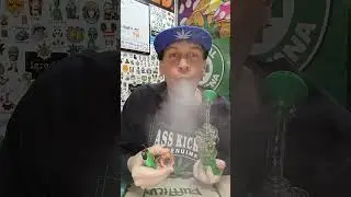 bubble hash with cannabis bong rips