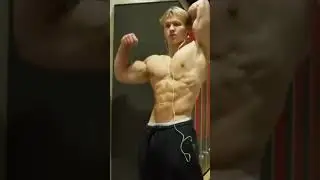 19 years old teen boy flexing muscles #teenmuscle #motivation #bodybuilding #bodybuilder #fbb