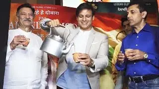PM Narendra Modi biopic: Vivek Oberoi serves tea at premiere