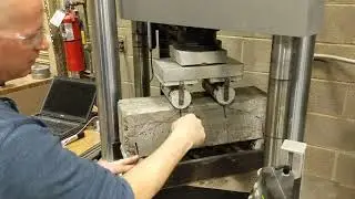 Concrete Flexure Test - Setup