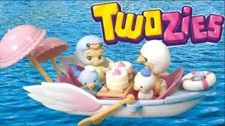 Twozies Two-Sweet Row Boat from Moose Toys