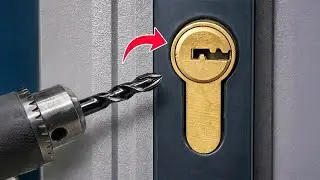 Emergency Opening Of Doors Without A Key Easy In 2 Minutes😱Every house needs this and no one does i