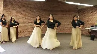 girls dance