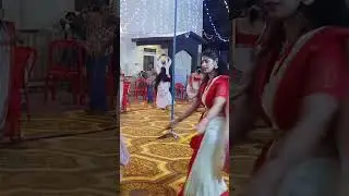 #DanceWithGarba #DandiyaNight #NavratriFun #GarbaEnergy #FestivalOfDance #GarbaParty #DandiyaRaas