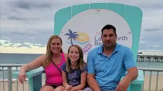 Palm Beach / Beautiful Sunrise in Florida / Lake Worth Pier