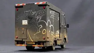 Graffiti Van&mdash;Tamiya 1:24 1984 Toyota Hiace Quick Delivery Scale Model Van