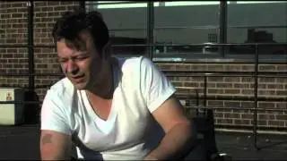 James Dean Bradfield answers the fan-submitted question 