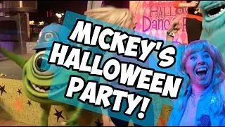 Mickey's Halloween Party Disneyland!