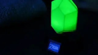 The Legend of Zelda Green Rupee Icon Light | Paladone