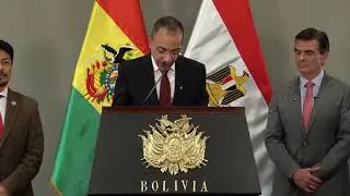 Conferencia de prensa Bolivia 2025 Presidente Rodrigo Paz