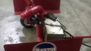 Портативный монитор Firefly с дистанционным управлением Stang.MP4