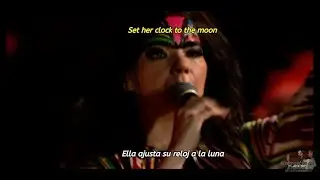Björk - Vertebrae by Vertebrae Live Paris 2007 Subtitulos en Español