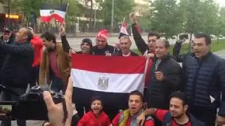 Египтяне исполняют чант Салаху